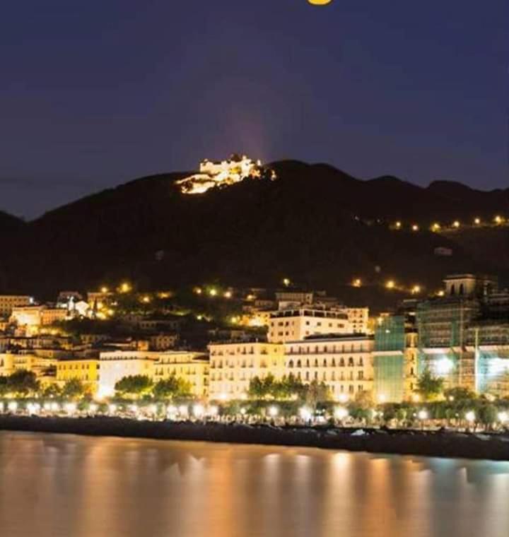 Contrada Cafaro Hotel Salerno Bagian luar foto